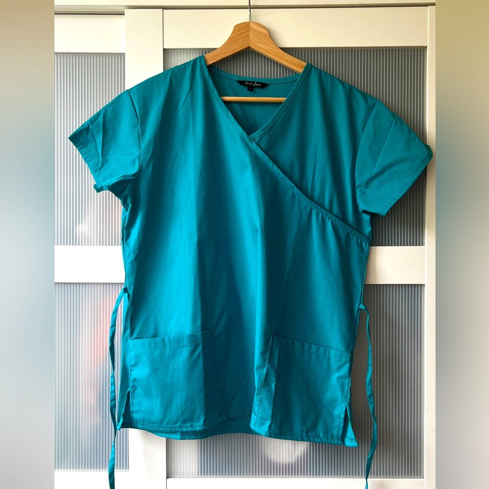 NEW medical scrub set